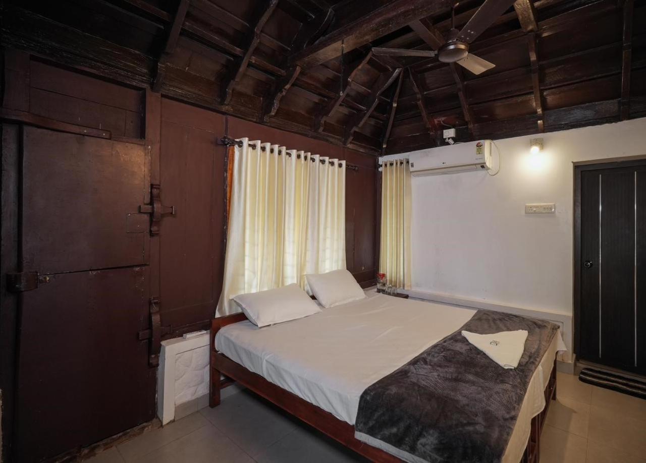 Cocozone Stays Alappuzha Εξωτερικό φωτογραφία
